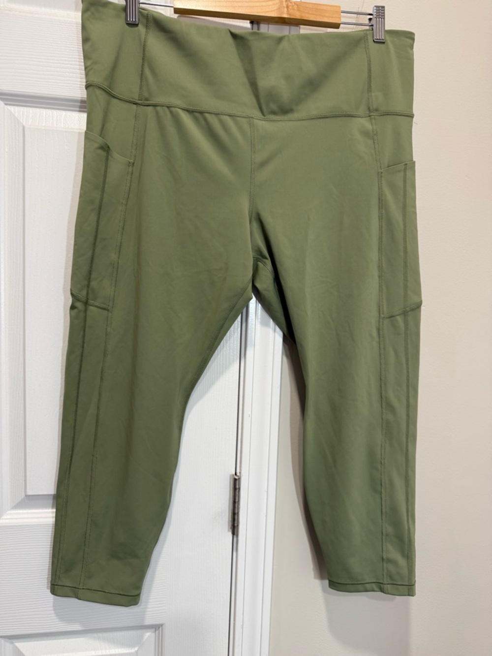 Athleta Ultimate Stash II 7/8 Leggings Olive Green Pockets 2X High Rise